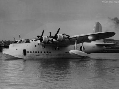 flying boat Sunderland V ML765 1945