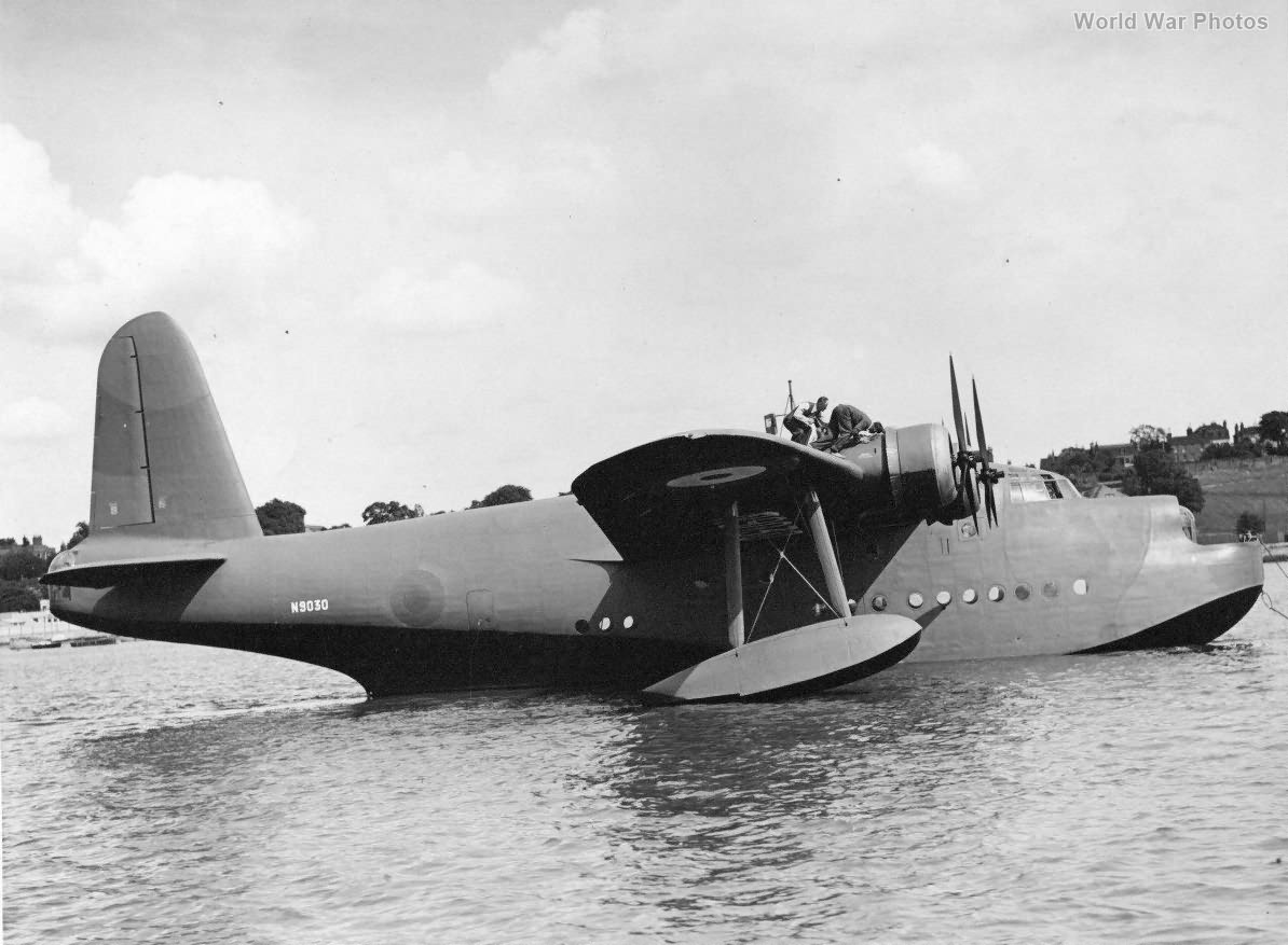 Short Sunderland N9030