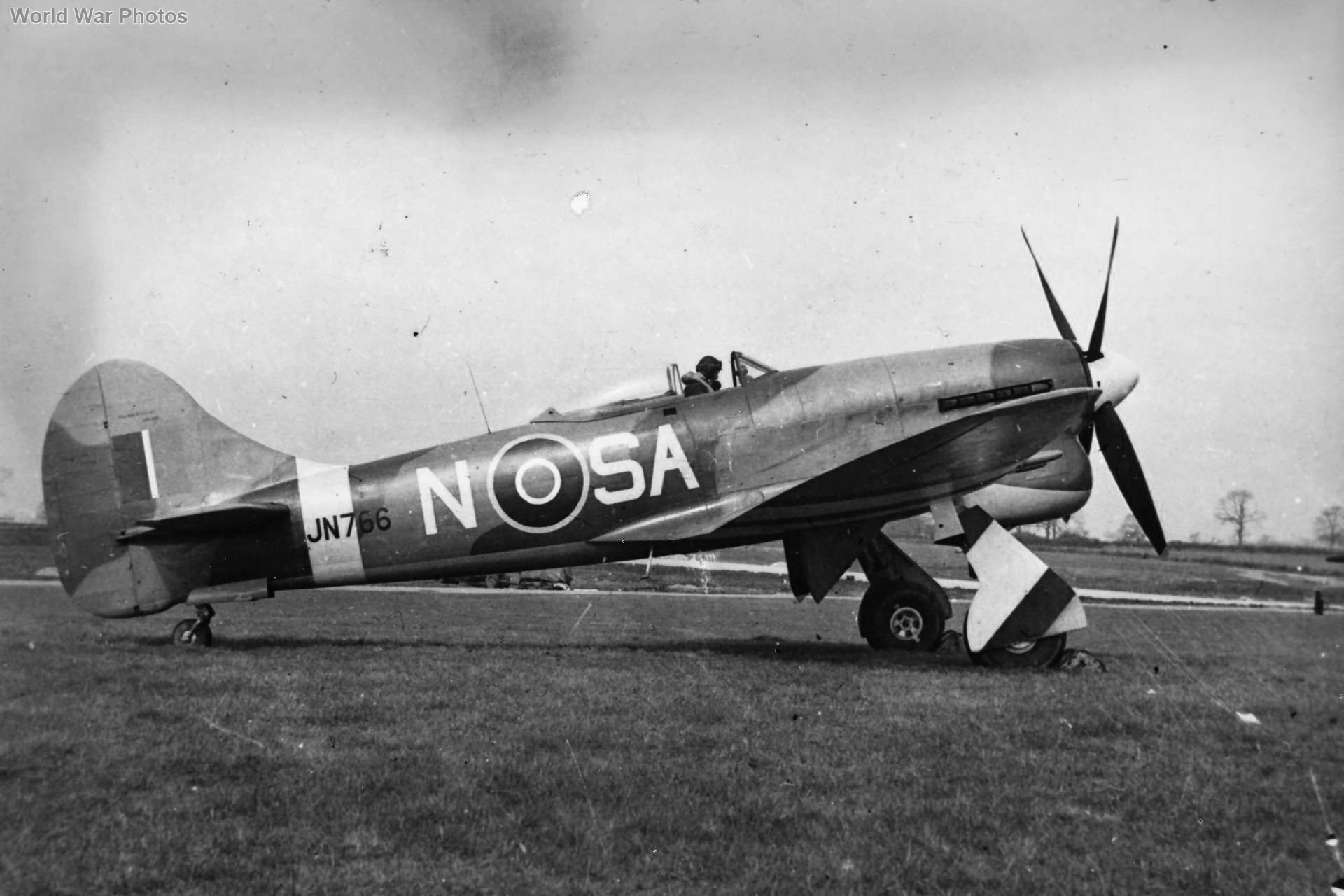 Hawker Tempest V JN766 SA-N