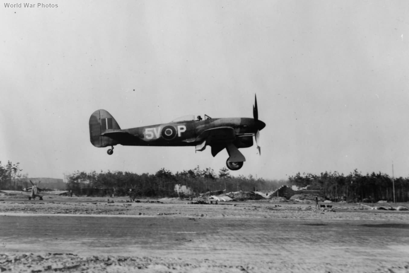 Typhoon RB402 5V-P No. 439 Squadron RCAF, Goch