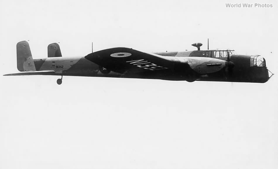 Armstrong Whitworth Whitley V N1352