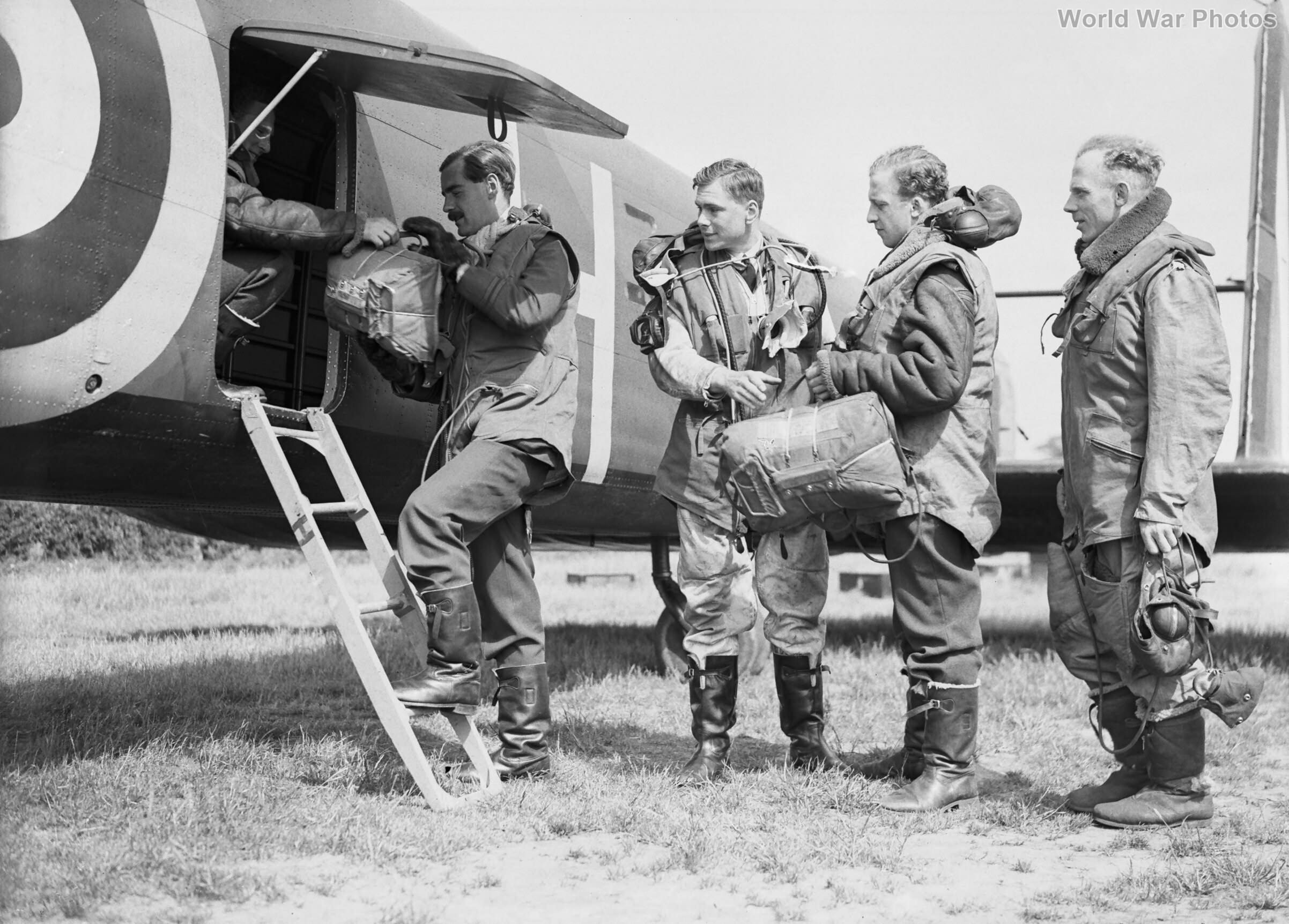 Whitley aircrew 58 Squadron RAF