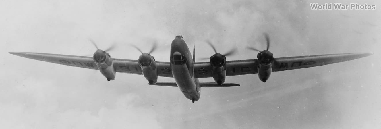 Vickers Windsor in flight