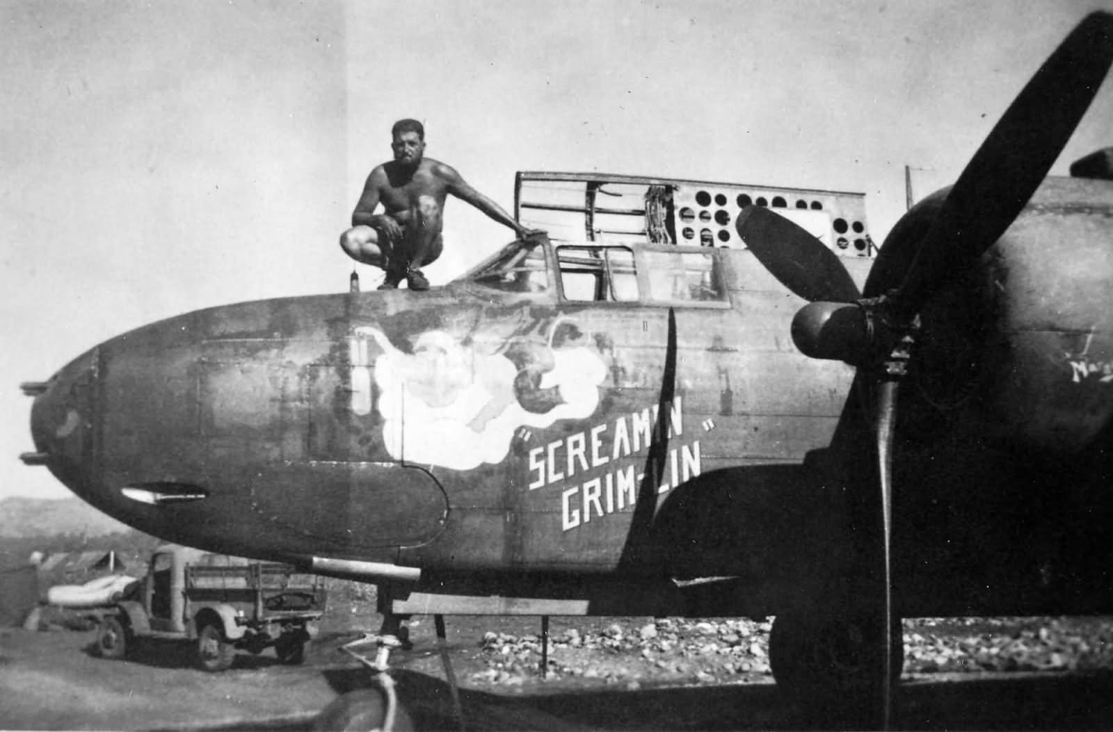 A-20G 417th BG Screamin Grim lin