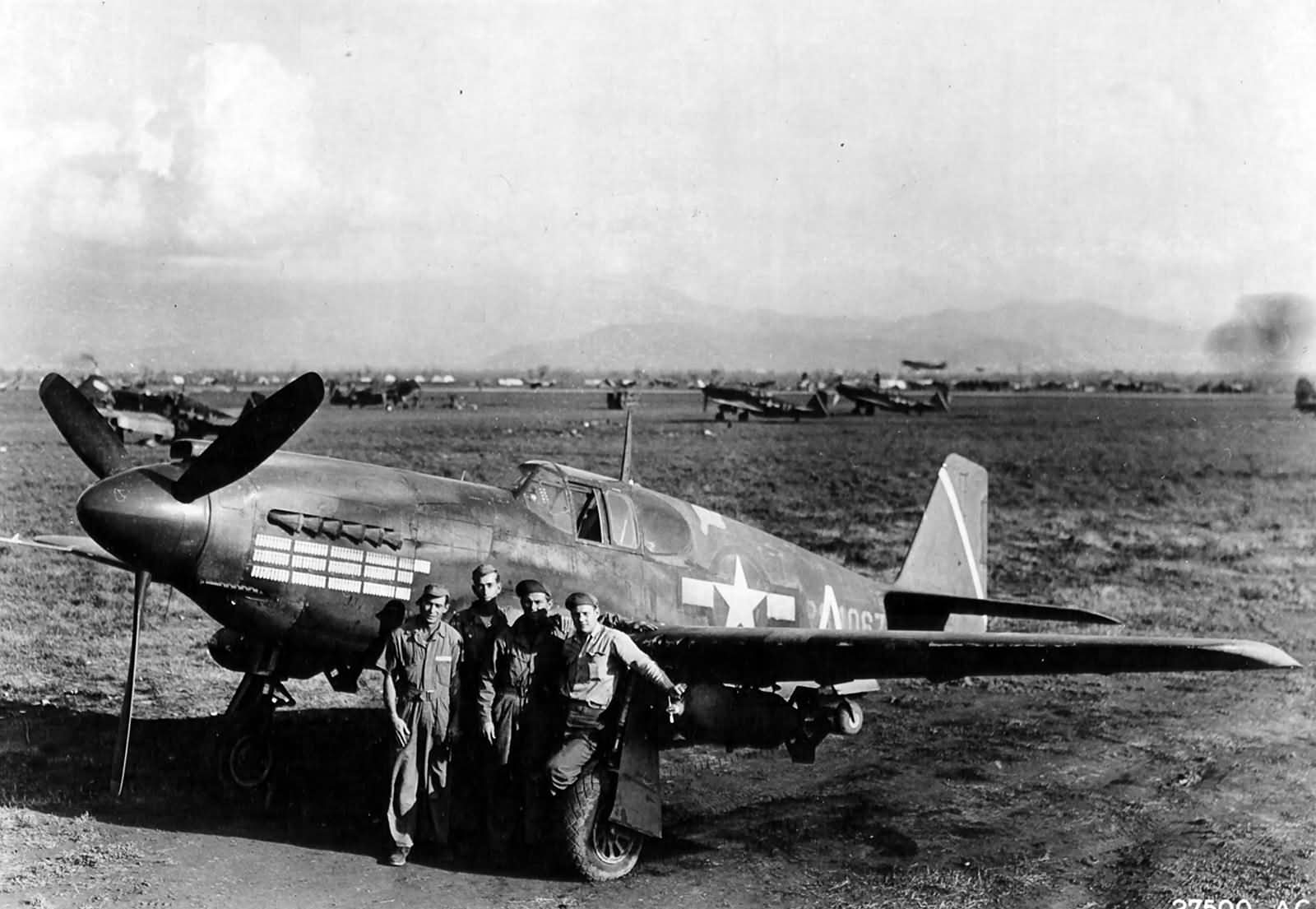 The ground crew of A-36A 42-84067 527th Fighter-Bomber Squadron 86th Fighter Bomber Group