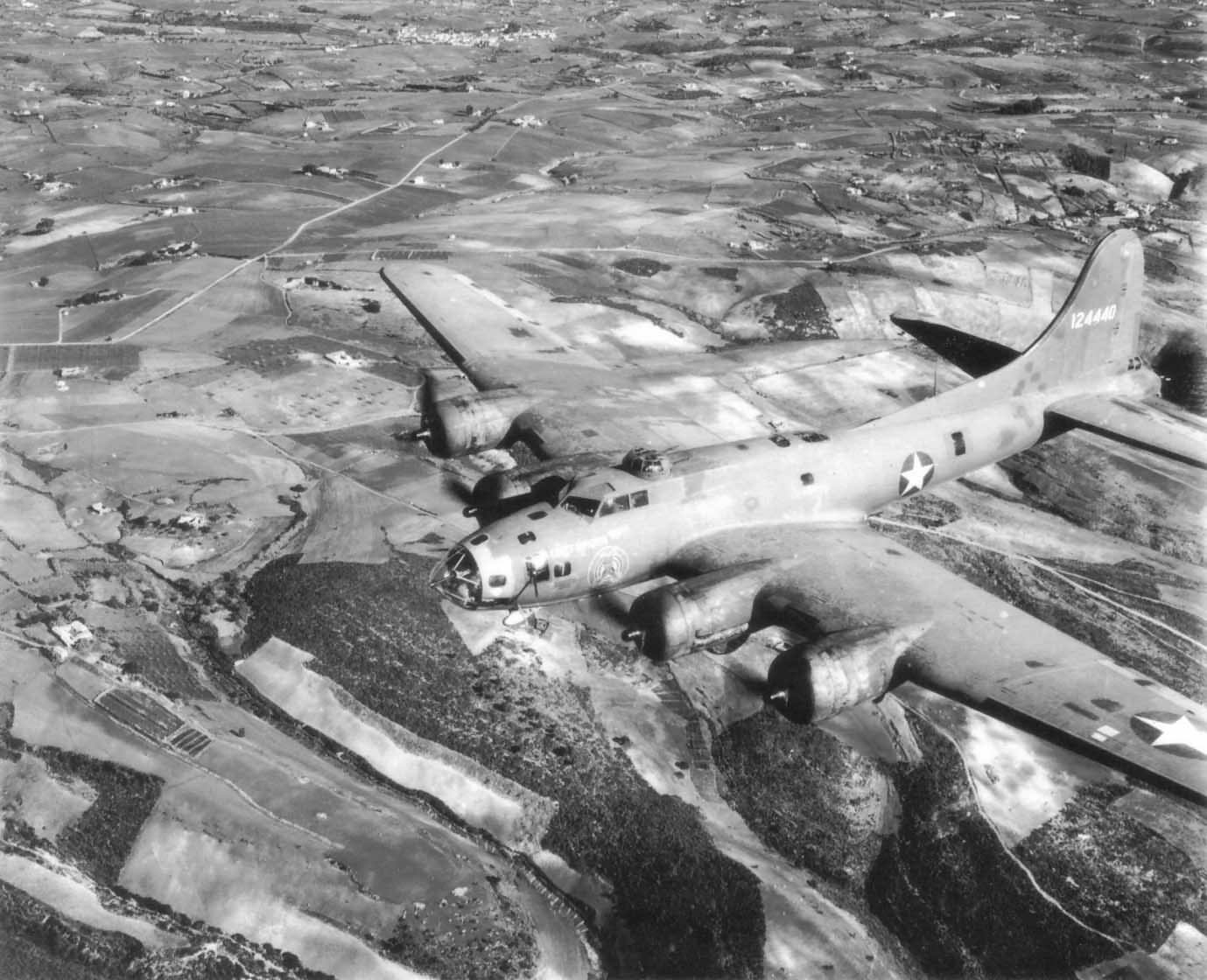 B-17F Flying Fortress 41-24440 I Got Spurs 3rd BG 15th BS