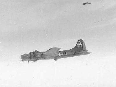 B-17G Flying Fortress 384th BG, 545th BS 42-31048 in flight
