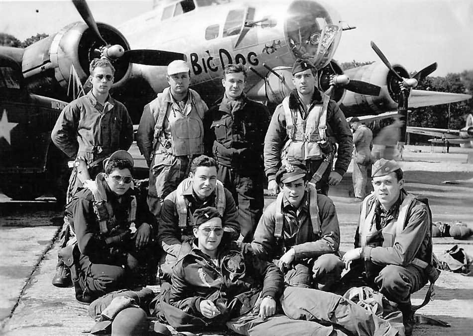 B-17G Bomber BIG DOG crew