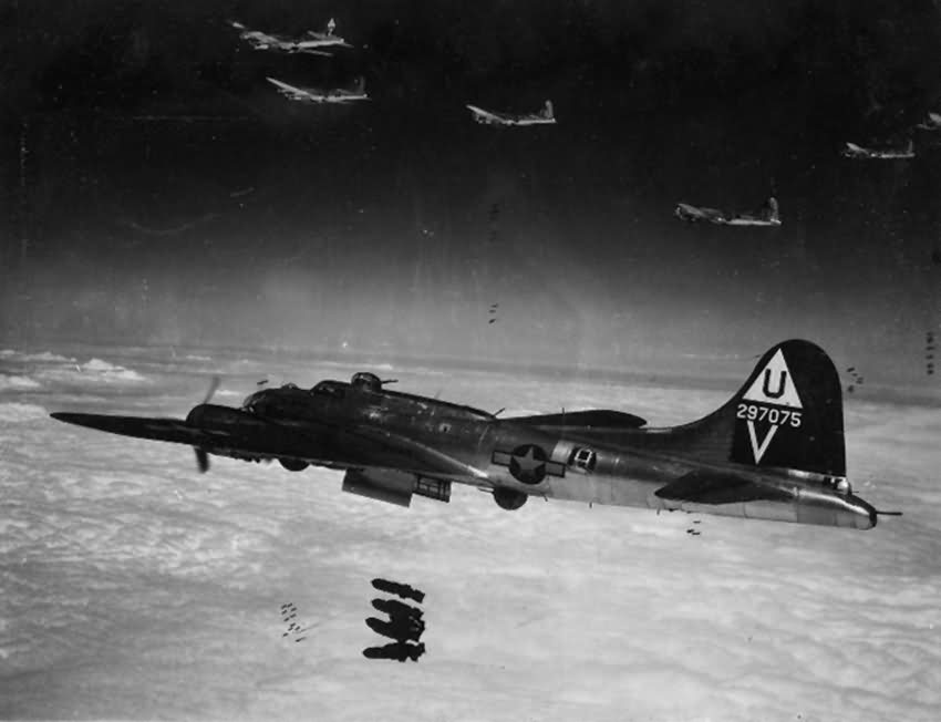 B-17G Flying Fortress 457th BG 42-97075