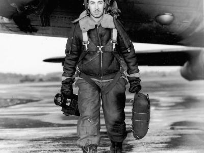 B-17 Flying Fortress bomber and cameraman