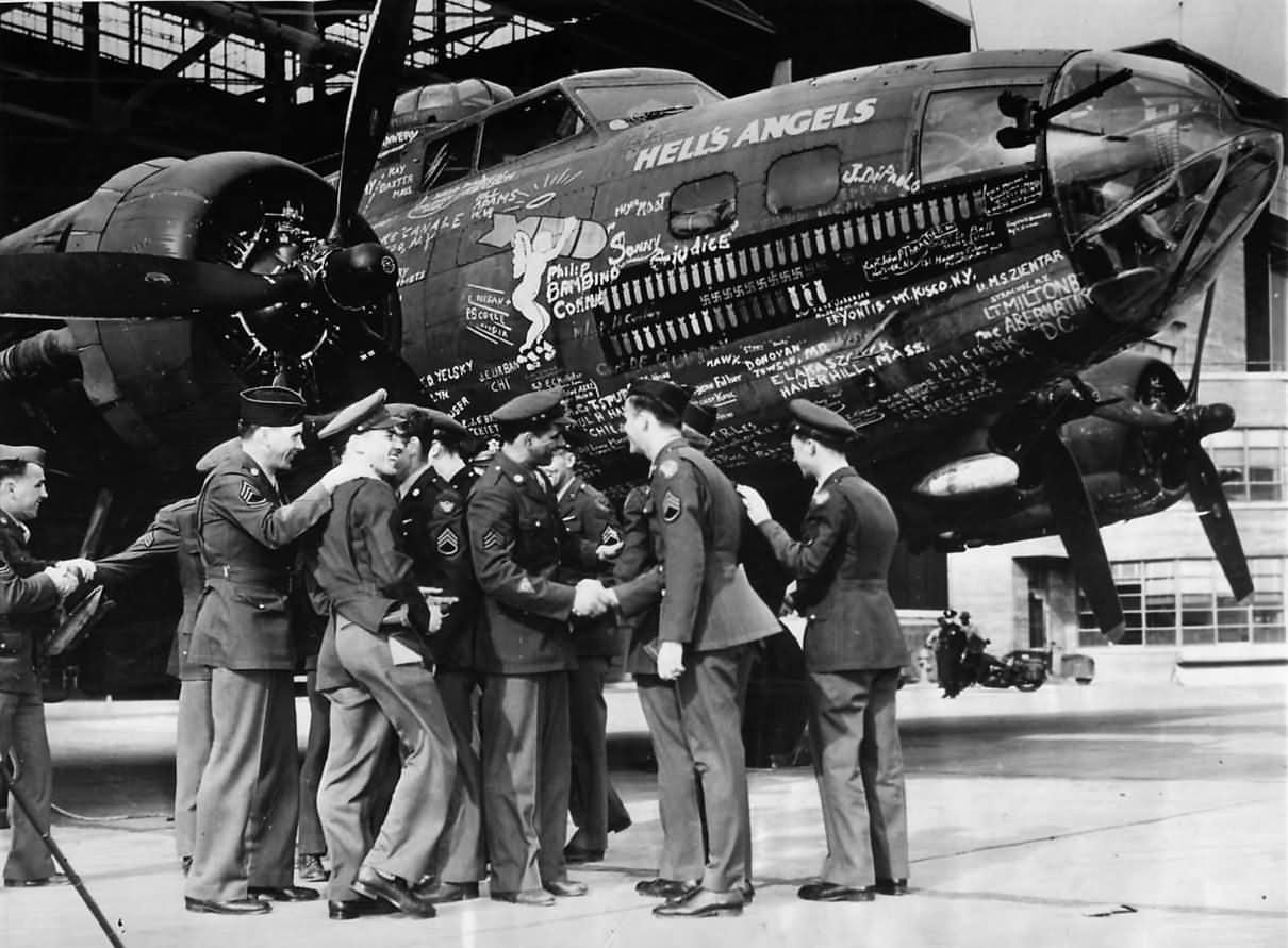 303rd Bombardment Group 358th Bombardment Squadron Crew with B-17 Hells Angels 41-24577