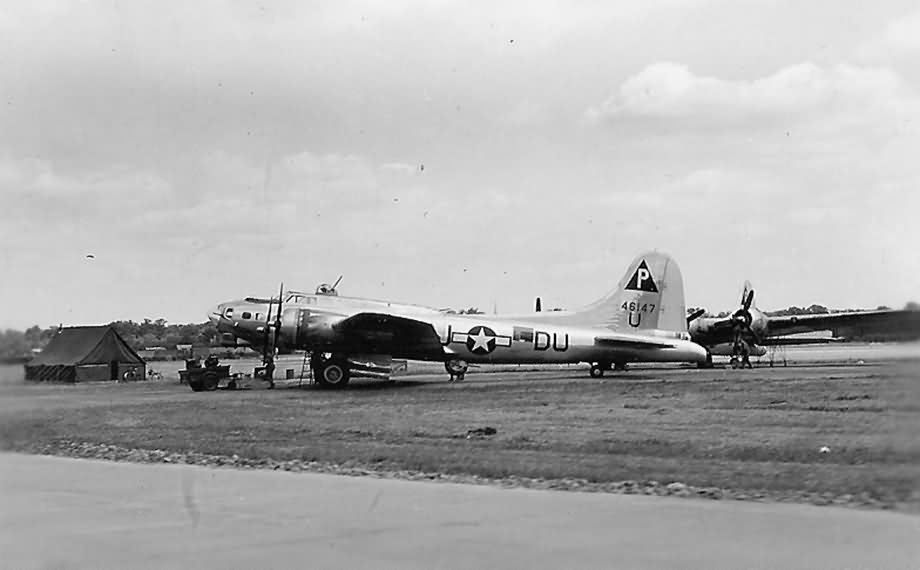 B-17 Flying Fortress 44-6147 JD-U 384th Bomb Group 545th Bomb Squadron England 1944
