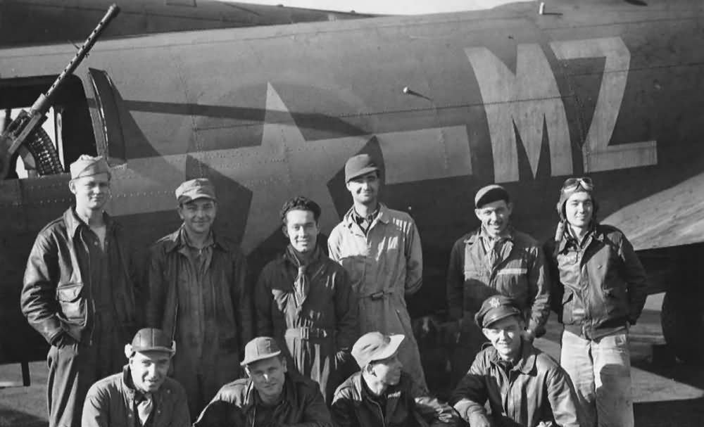 B-17 Flying Fortress and Crew of the 96th Bomb Group 413th BS Named Big Dick