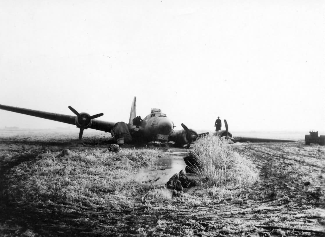 B-17 Flying Fortress Crash 490th Bomb Group 8th Air Force December 1944
