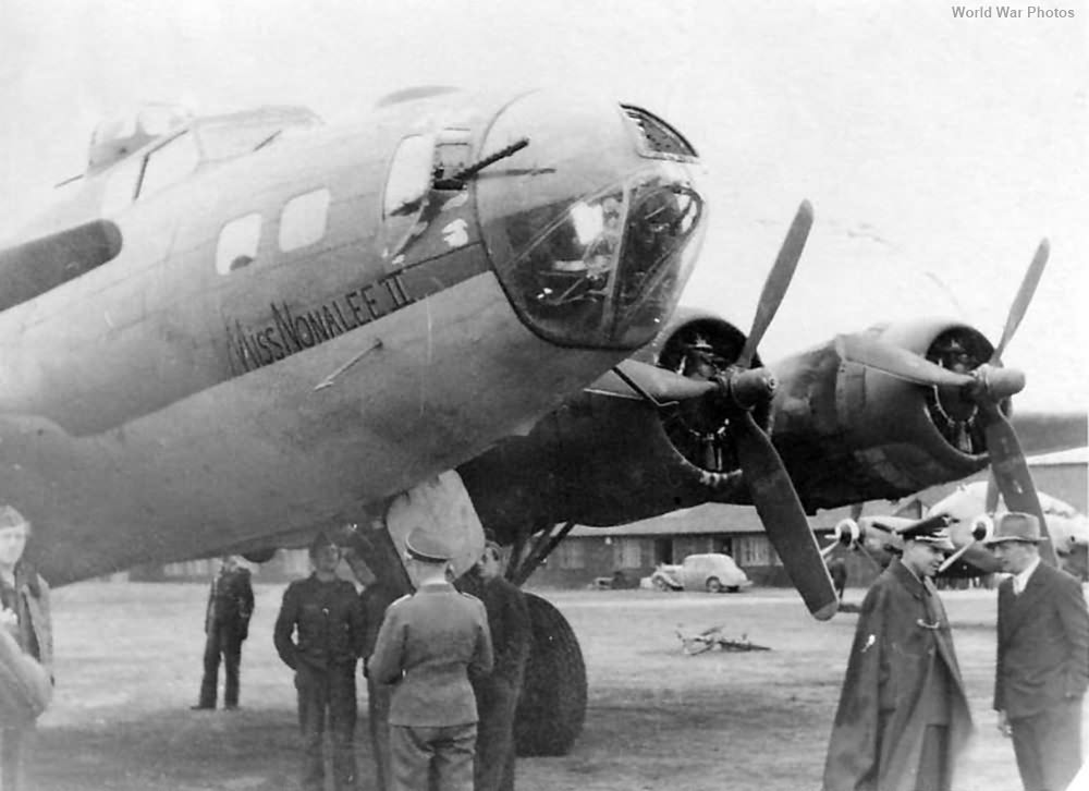 Captured B-17F 42-3033