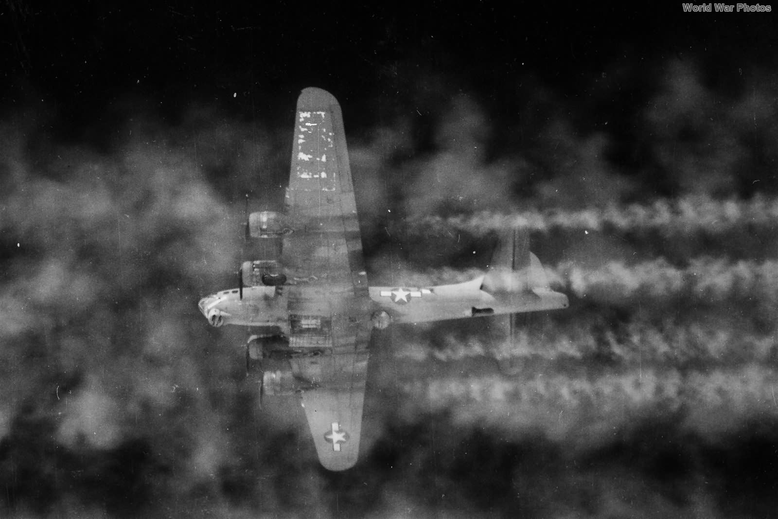 452nd BG B-17G over Germany during a Big Week raid 25 February 1944