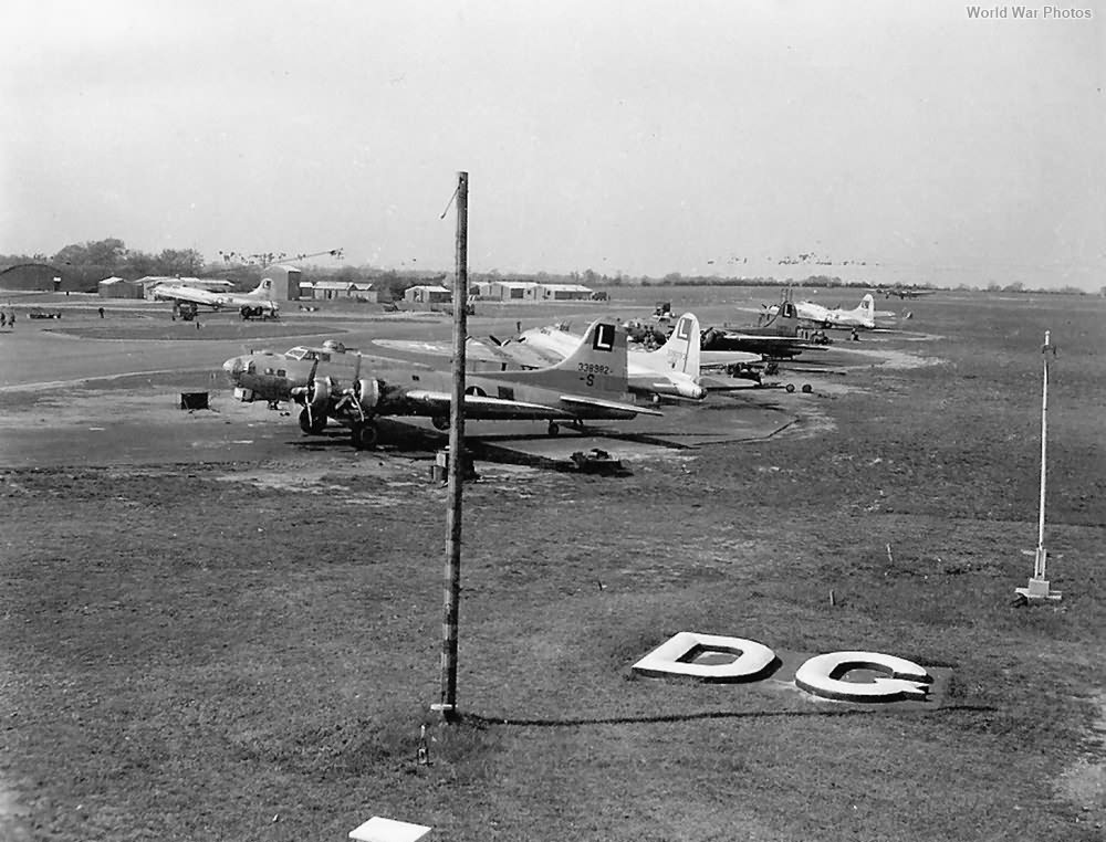 452nd Bomb Group B-17 2