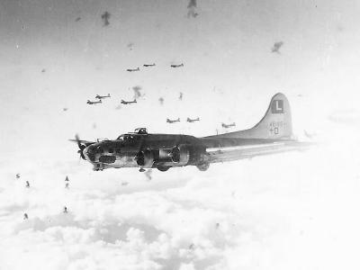 452nd Bomb Group B-17 G44-6165