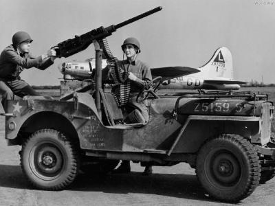 AA Jeep and 381st Bomb Group B-17G Ridgewell England 1944