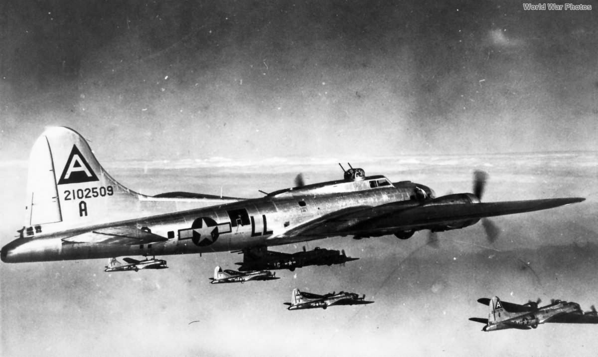 B-17G 42-102509 The Liberty Run of the 401st BS, 91st BG