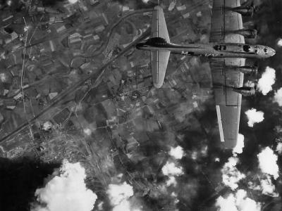 B-17F 42-3051 of the 305th BG during raid on Huls June 1943