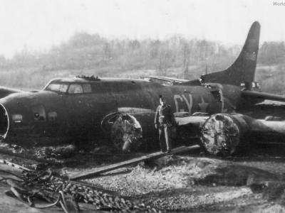 Crashed B-17 GY-L of the 306th BG, 367th BS Luneburger Heide 1944