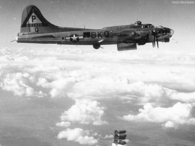 B-17G 42-102933 BK-Q of the 384th BG