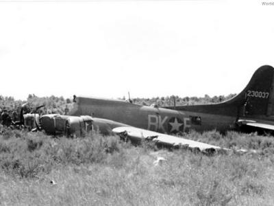 B-17 42-30037 BK-F of the 384th BG, 546th BS