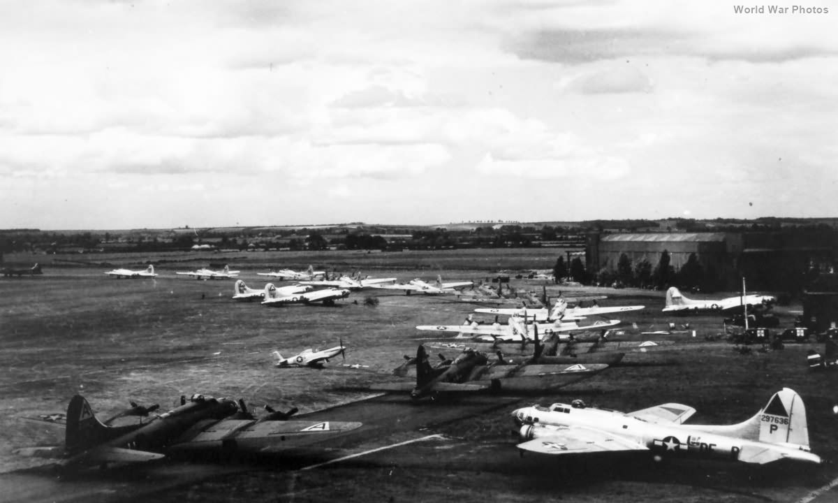 B-17G 42-97636 DF-P of the 91st BG 324th BS