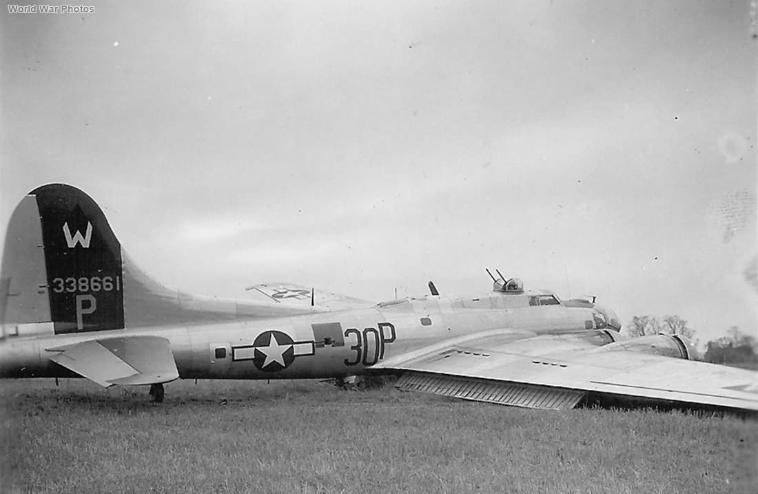 Crashed B-17G 43-38661 3O-P of the 398th BG, 601st BS