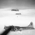 452nd Bomb Group B-17G Bomber 43-39089 sropping bombs