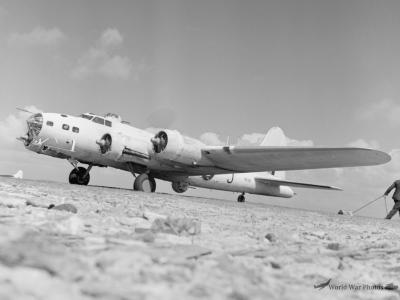 B-17E Fortress IIA formation FK190 206