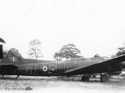 Fortess III KJ109 6G-F 223 Sqn 1945