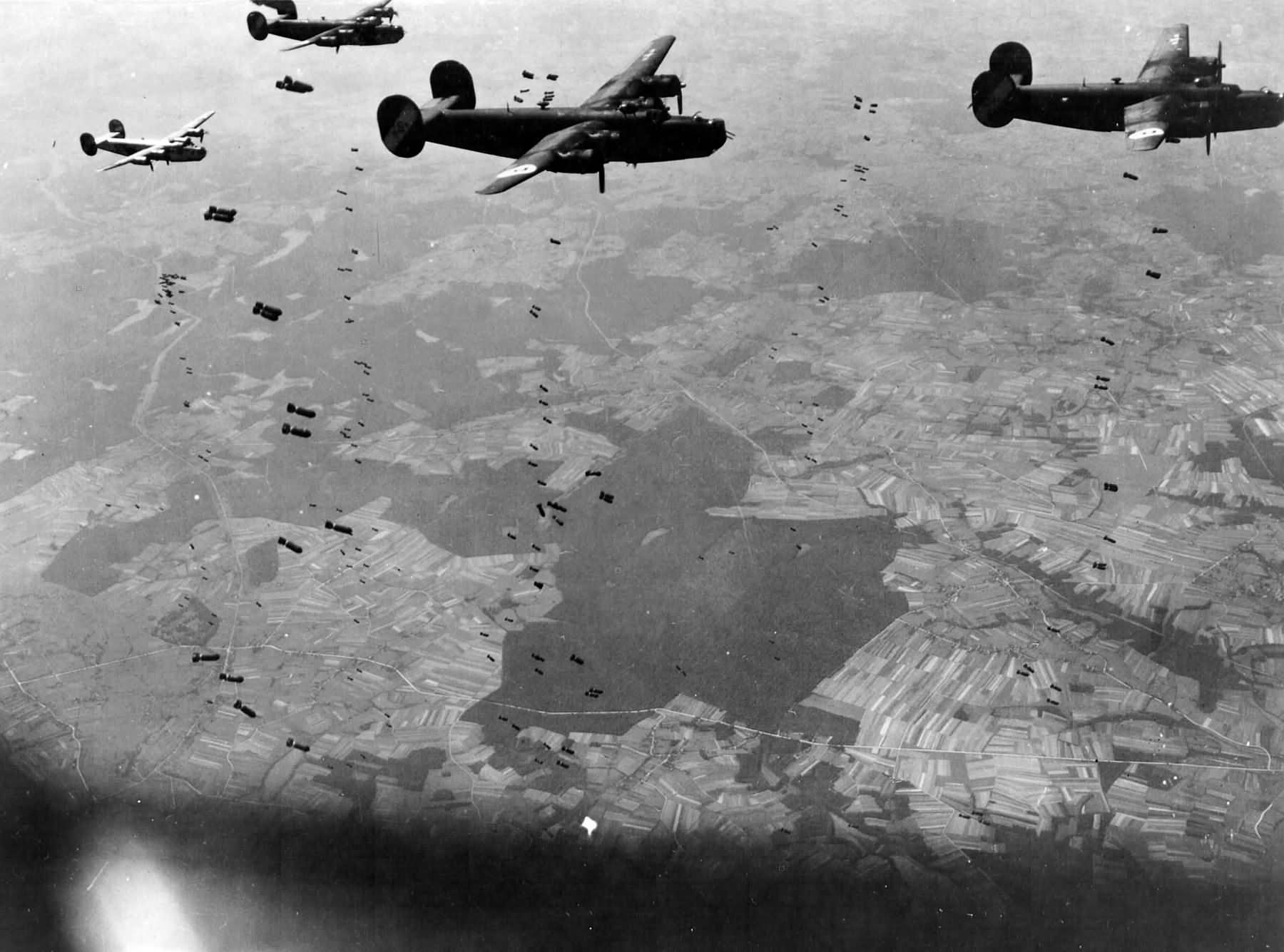 B-24H Liberator serial 42-52394 named „Palace Meat Market”, code 4Z-S from the 791st BS 467th Bomb Group