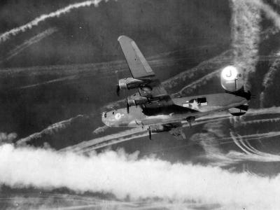 B-24H Liberator 41-28654 named „Consolidated Mess” from the 732nd BS 453rd Bomb Group, 8th AF