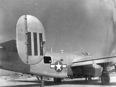 B-24J Liberator 44-40674 „Going My Way” of the 11th BG, 431st Bomb Squadron