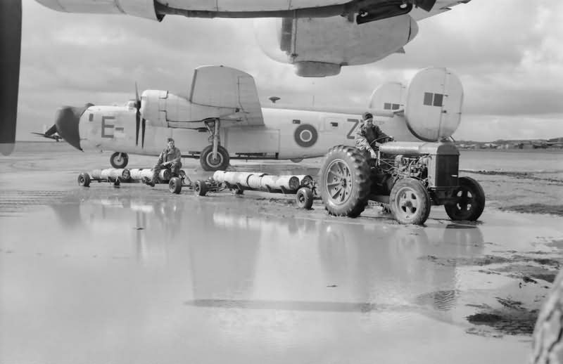 Liberator GR Mk VI of No 220 Squadron RAF parked at Lagens. KG904 ZZ-E