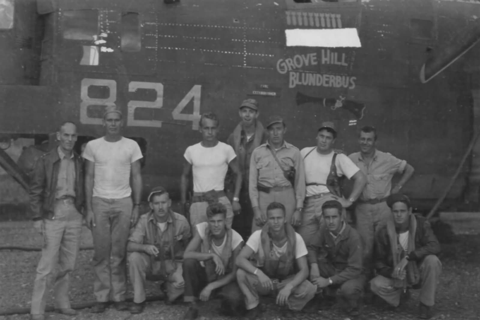 B-24D Liberator Grove Hill Blunderbus 307th Bomb Group Nose Art