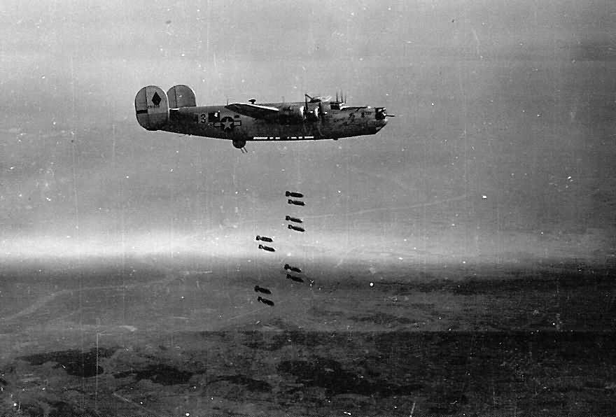 455th Bomb Group B-24J #43 named CHERRIE s/n 42-51332 Dropping Bomb Load