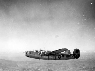 460th Bomb Group 760th BS B-24 Liberator „A” in flight