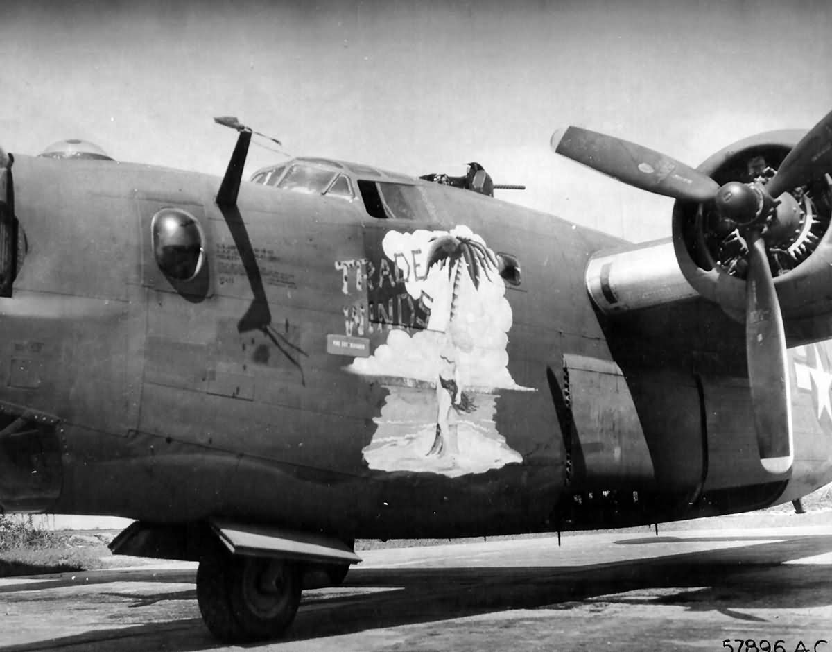 Monogram 5601 liberator b24 j 1/48. Чдерный бомбардировщик б101. Boeing b-24. 196 12 b 24 b. B-24.