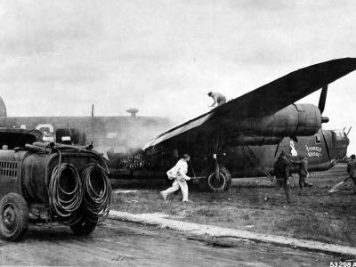 B-24J Liberator 42-109810 named „Sterile Errol” of the 330th BS 93rd BG 8th AF