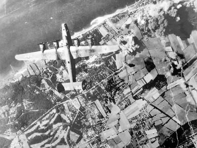 B-24 of 8th AF German Oil Plant Under Attack 1944