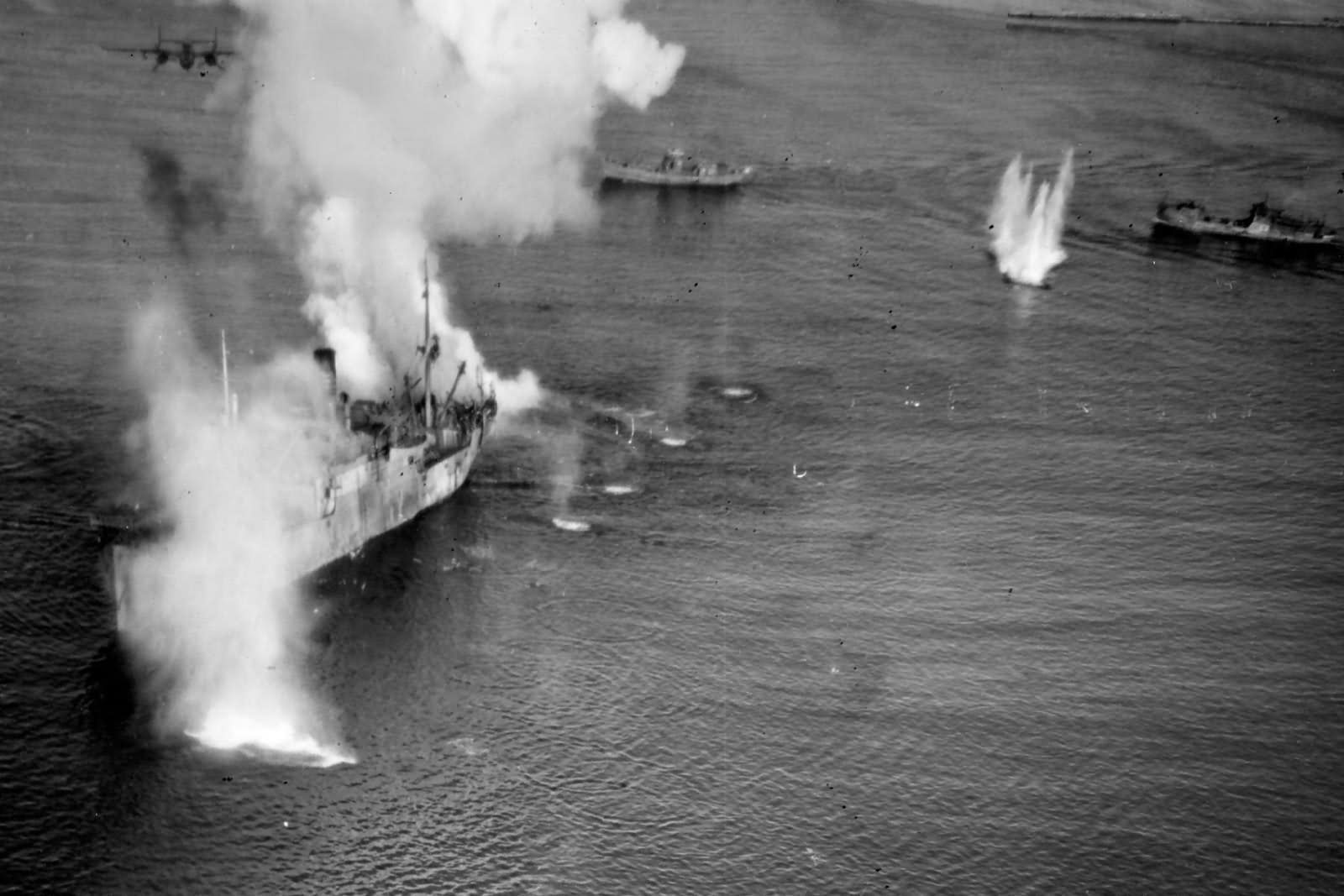 1th Air Force B-25 skip bombing raid 1945