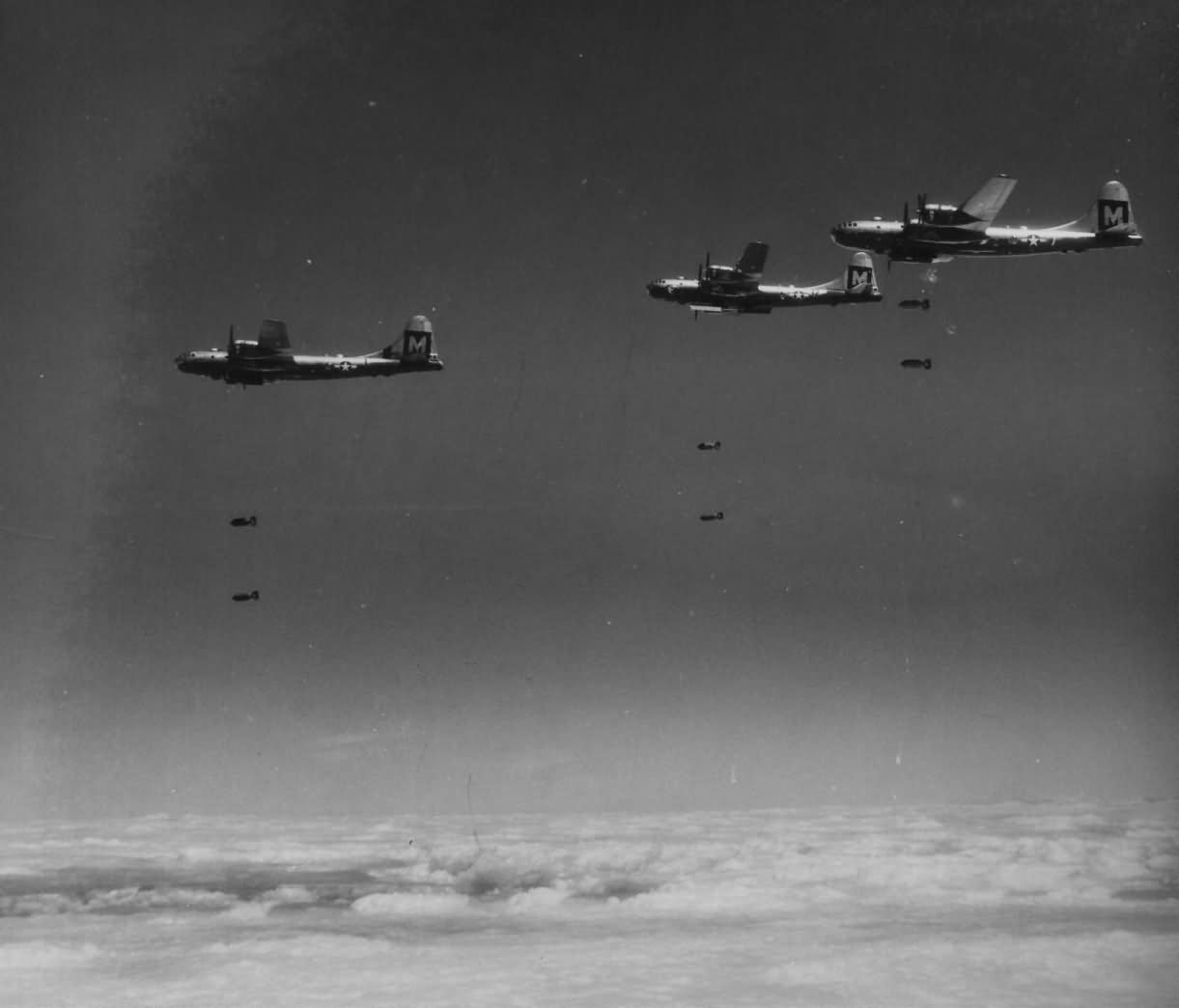 B29 Superfortress from 19th Bomb Group on Bomb Run World War Photos