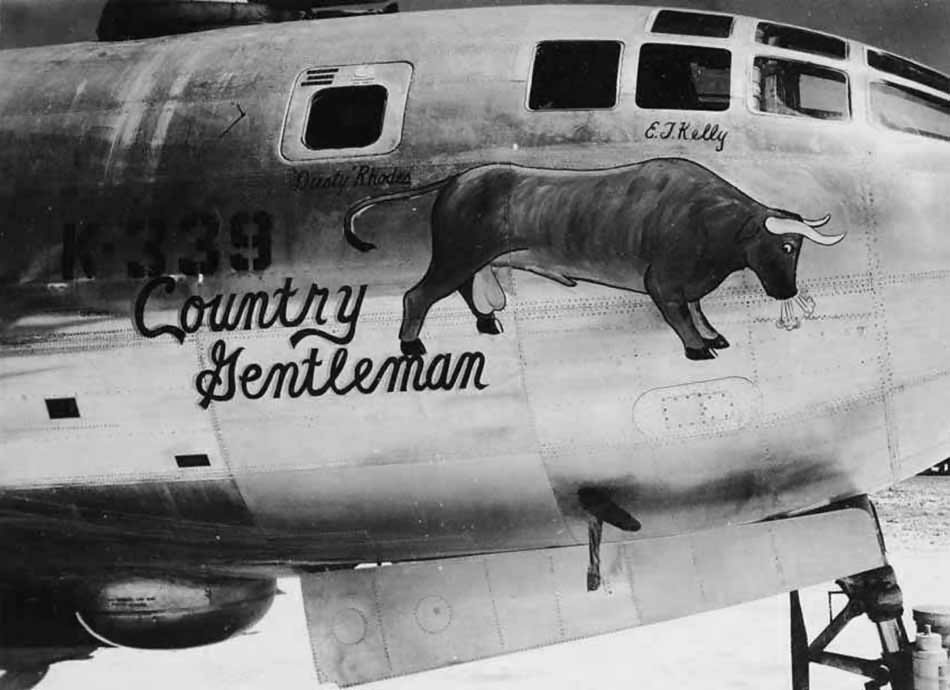 Boeing B-29 Superfortress 42-24793 K-339 – Nose Art „Country Gentleman”