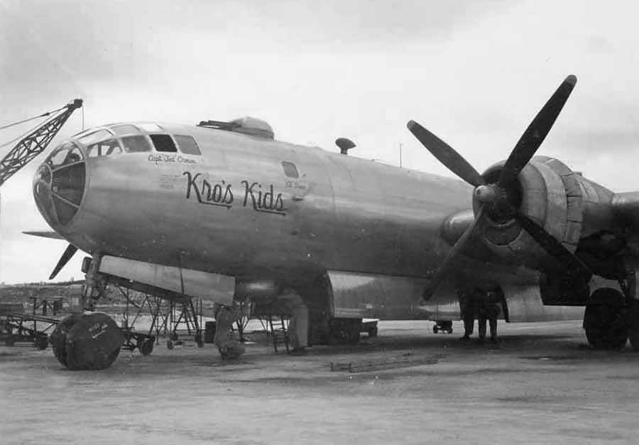 Boeing B-29 Superfortress 42-24788 – Nose Art Kro’s Kids 504 Bomb Group January 1945