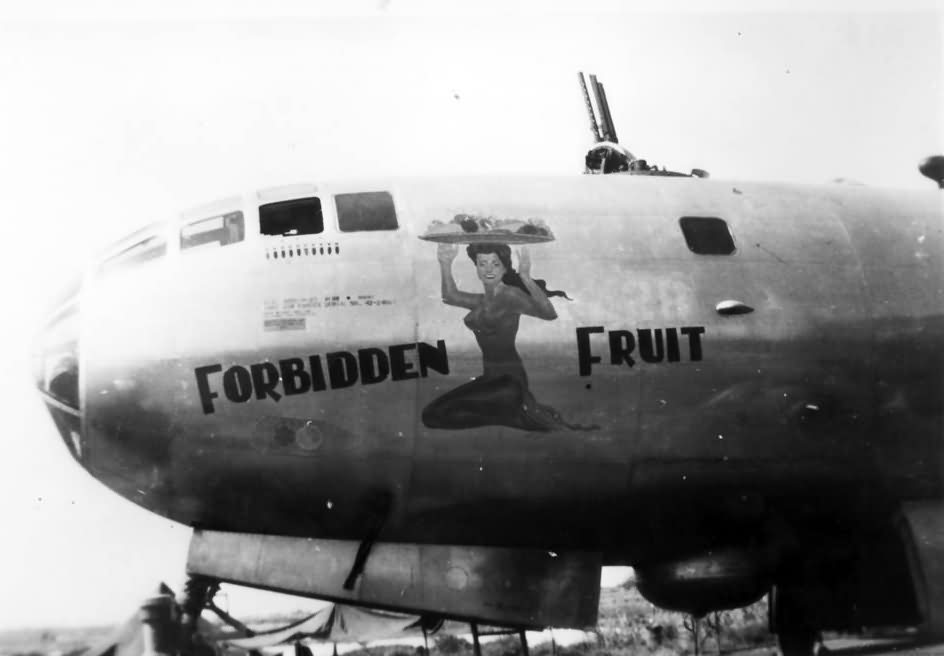 B-29 Superfortress 42-24607 of the 498th BG 875th BS, nose art Forbidden Fruit