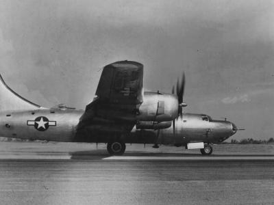 B-32 Dominator 42-108529 The Lady Is Fresh