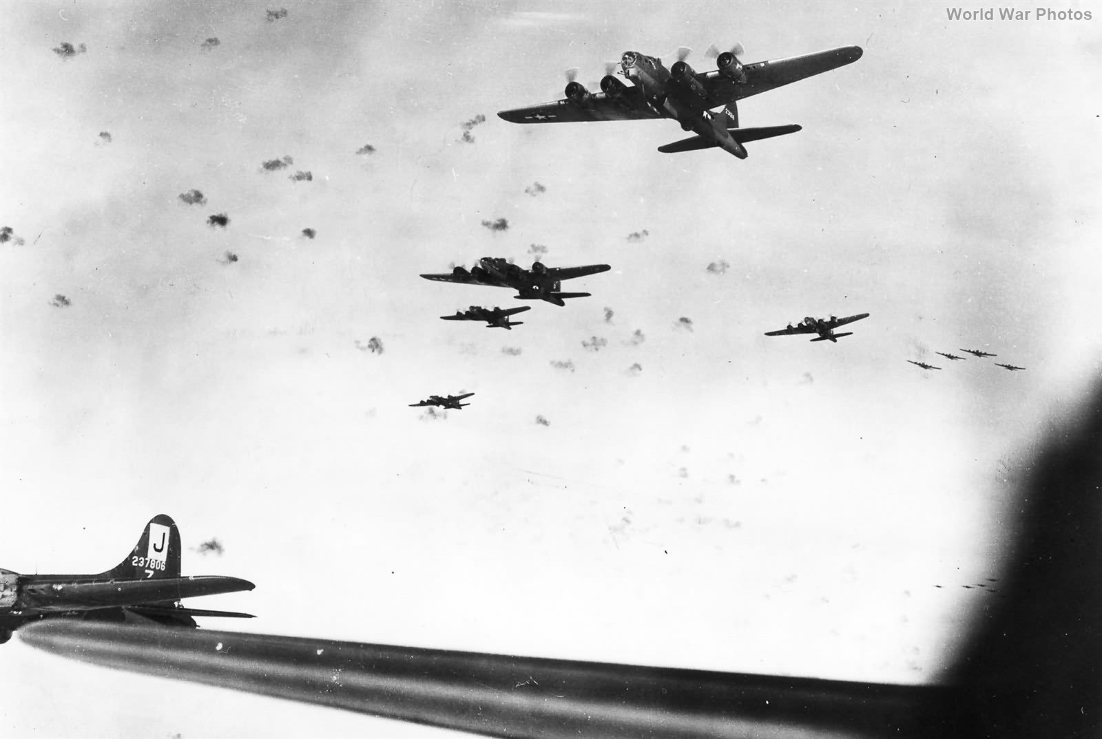 B-17 of the 390th BG raid on Bremen November 1943